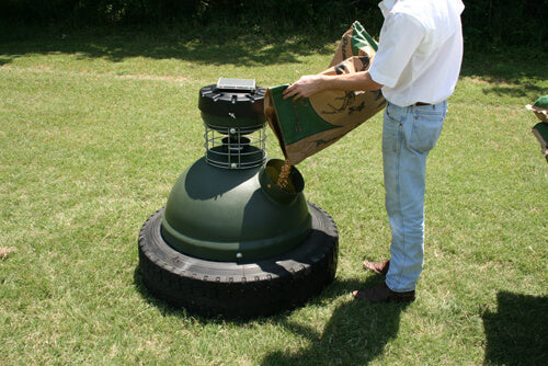 Capsule Game Feeder 250 lb. Capacity Tire Feeder