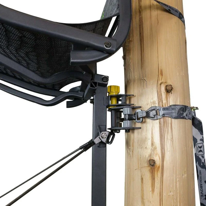 Hawk Cruzr Hang-On Treestand - 22lbs