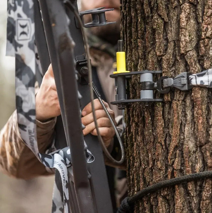 Hawk Cruzr Hang-On Treestand - 22lbs