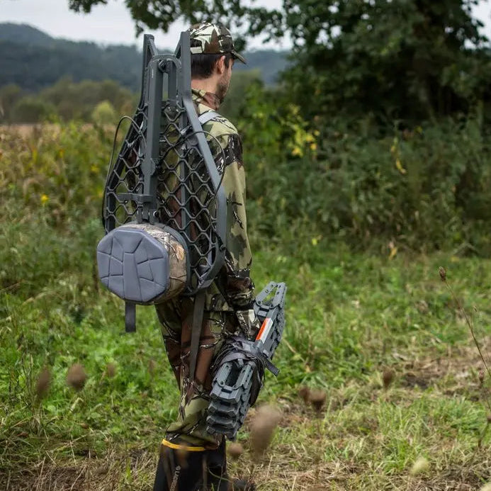 Hawk Helium XL Hang-On Treestand - 12lbs
