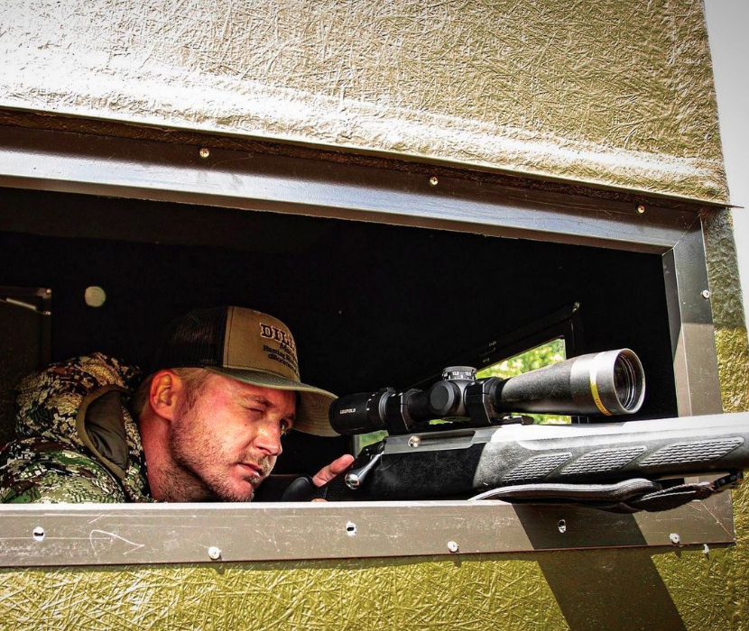 Dillon Manufacturing 4'x6' Classic Deer Blind With Door on 6' Side