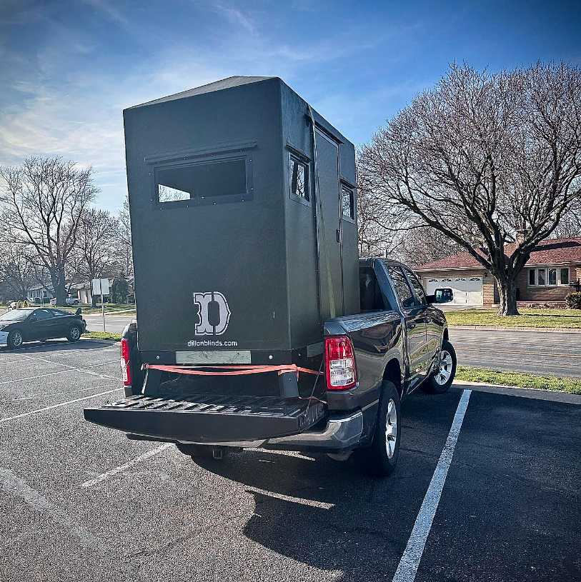 Dillon Manufacturing 4'x6' Classic Deer Blind With Door on 6' Side