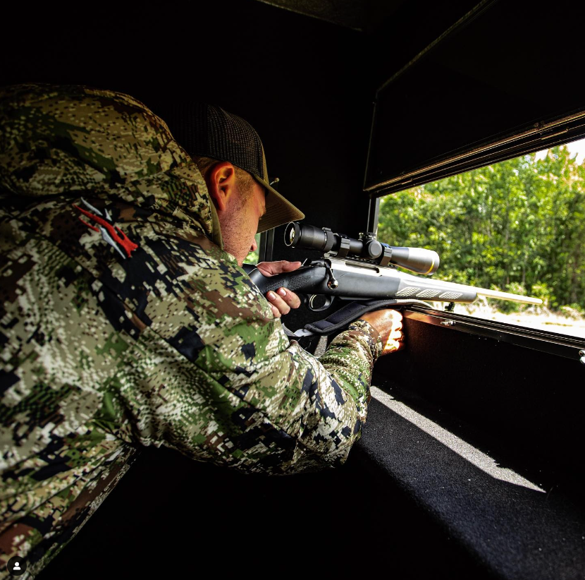 Dillon Manufacturing 4'x6' Classic Deer Blind With Door on 6' Side