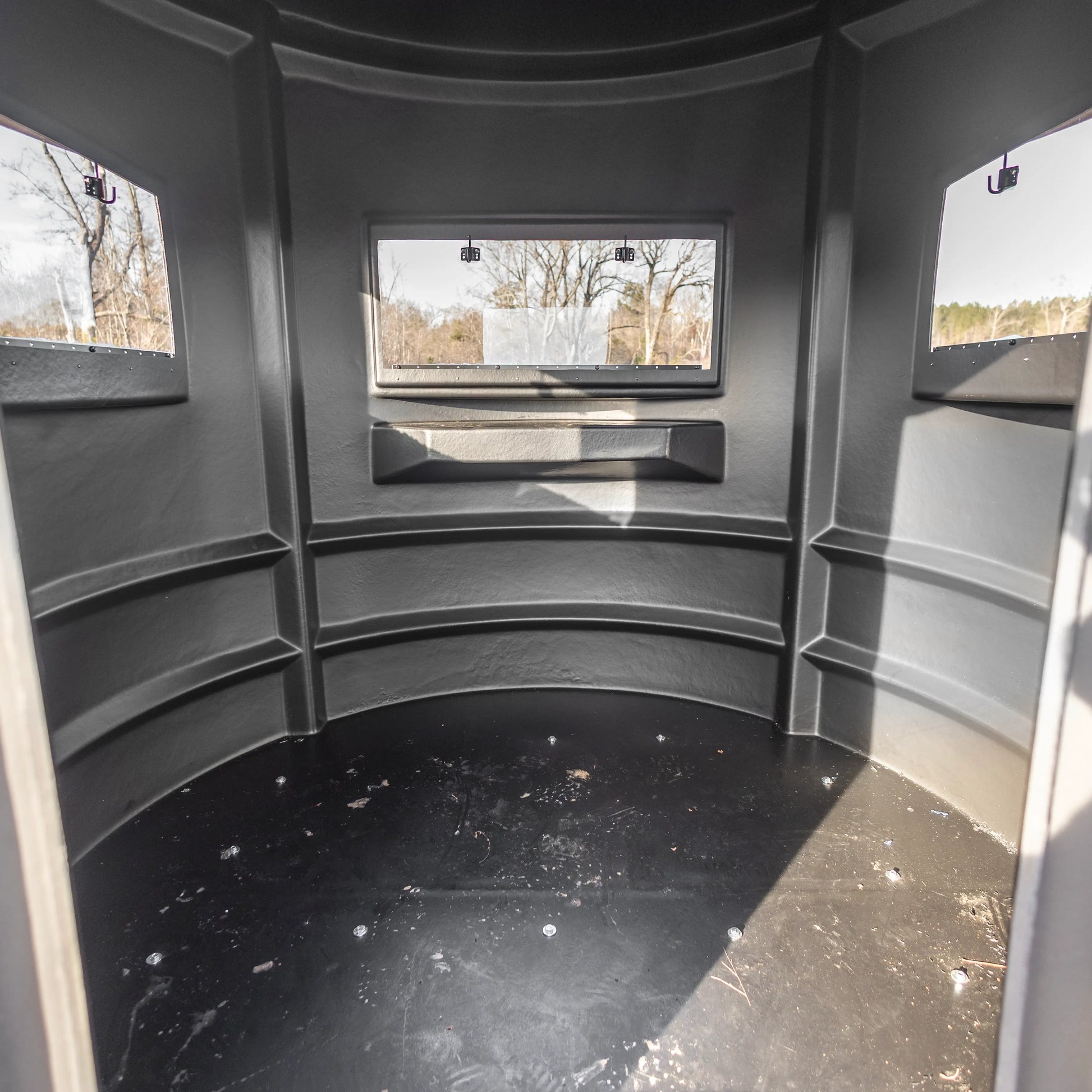 Sportsman's Condo Crossbow Condo 72 in. diameter Deer Blind: Black, Loaded