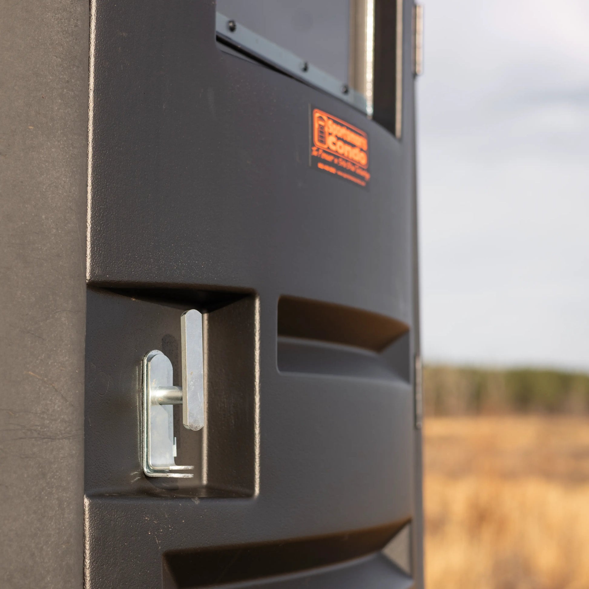 Sportsman's Condo Crossbow Condo 72 in. diameter Deer Blind: Black, Loaded