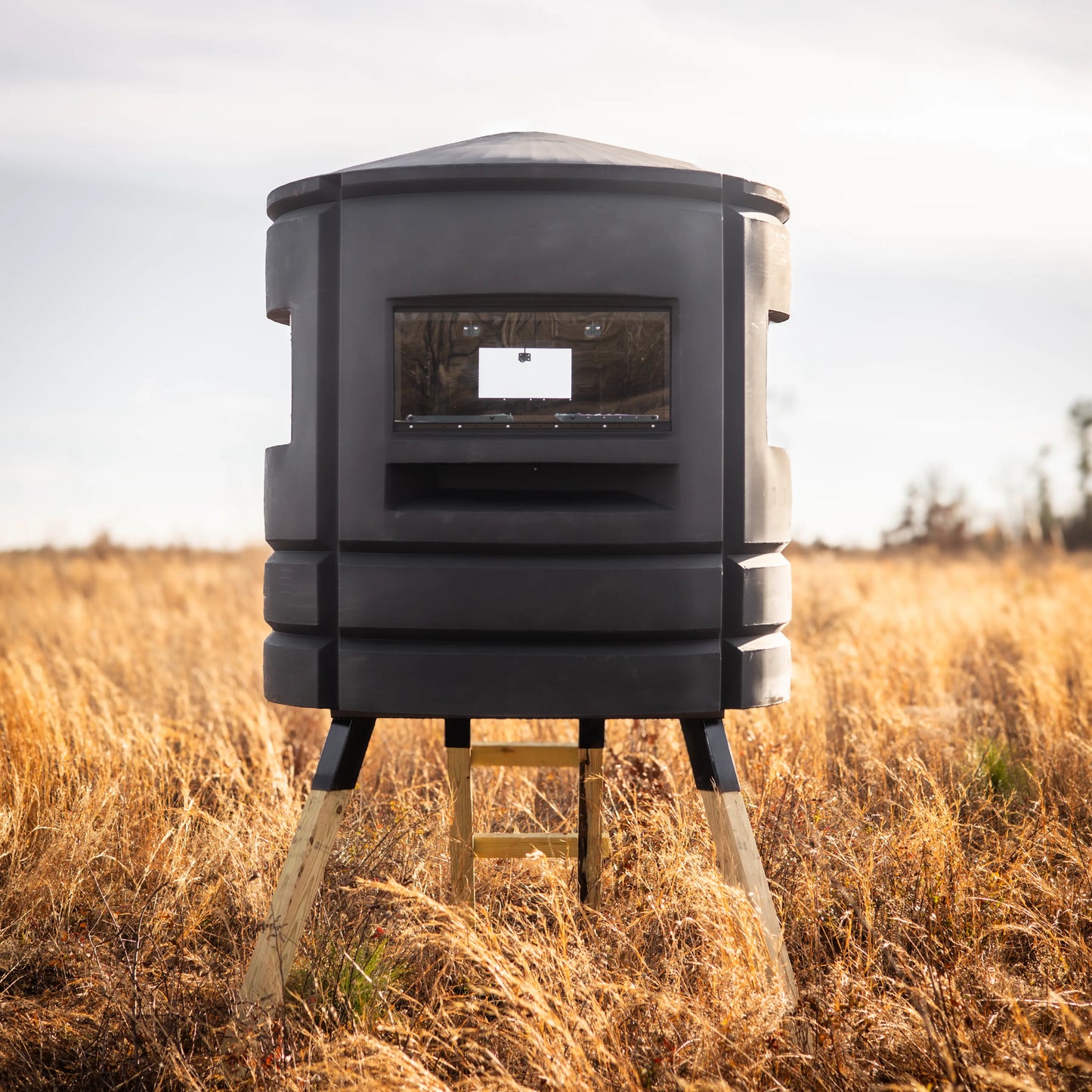 Sportsman's Condo Crossbow Condo 72 in. diameter Deer Blind: Black, Loaded