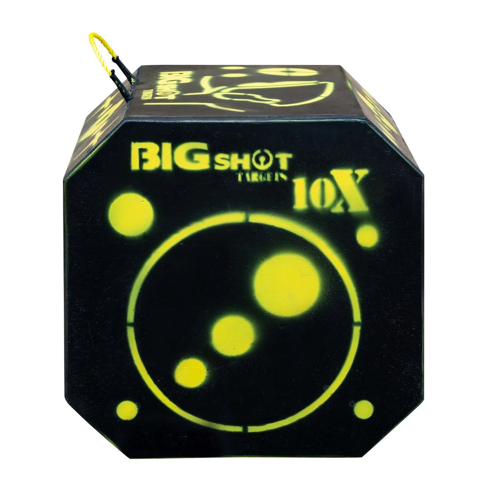 Big Shot Targets Titan 10X HD Crossbow Target, straight-on view of circular bullseye aiming face on white background