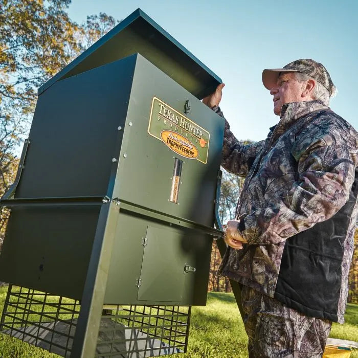 Texas Hunter 300 lb. Trophy Deer Feeder with 4 Foot Legs
