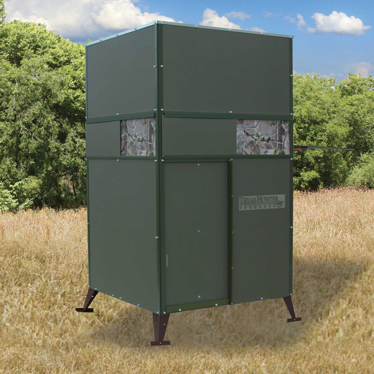 DBG: Texas Hunter Trophy Ground Blind Single 4' x 4' with Ground Legs