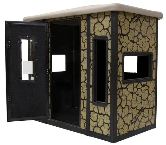 Muddy Penthouse Steel Box Blind