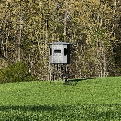 American Hunting Blinds Co. - The Chalet - 6.5' x 6.5' Insulated Hunting Blind