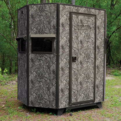 G7GR: Texas Hunter Wrangler Rifle Octagon Shaped Camo Aluminum 5' x 7' Deer Blind with 7 in. Legs and Full Door, Stairs and Handrails