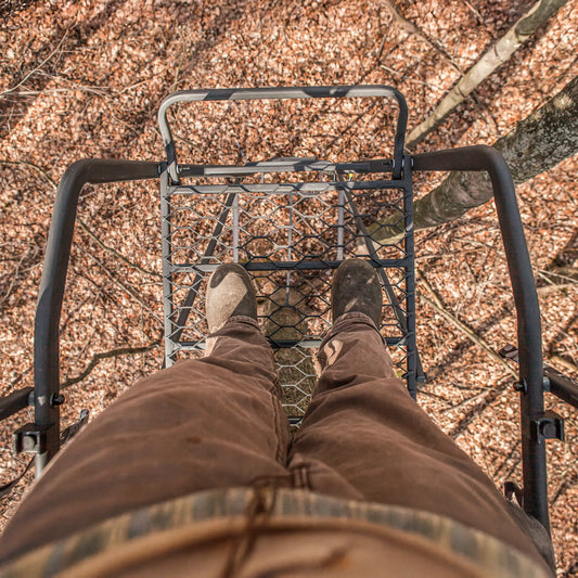 Hawk 20’ Bighorn 1.5-Man Ladder Treestand