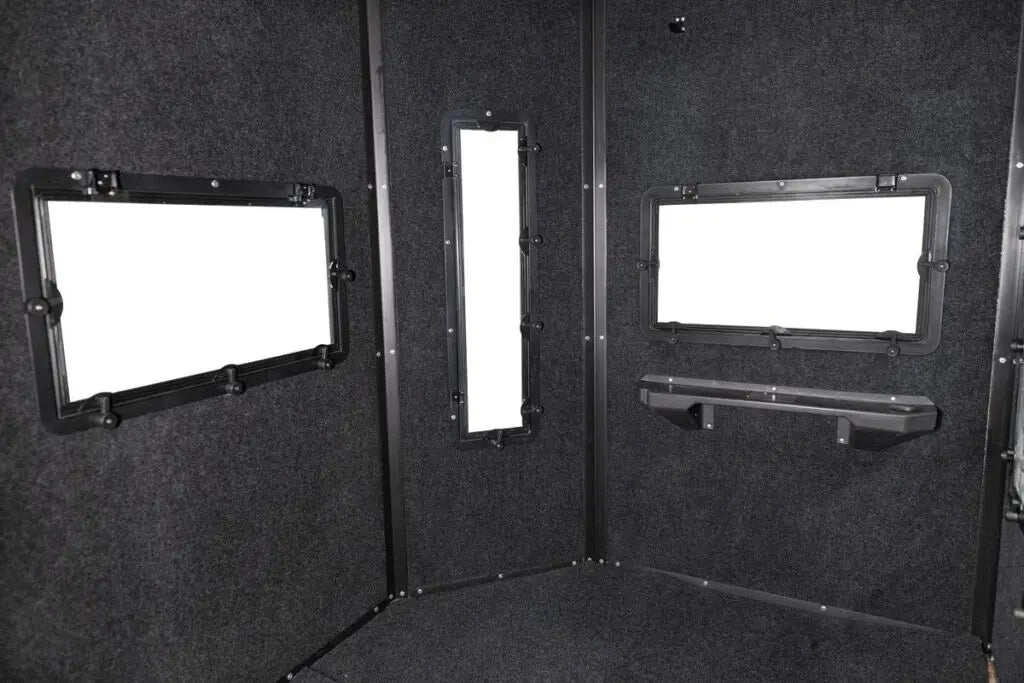 Muddy Penthouse Steel Box Blind