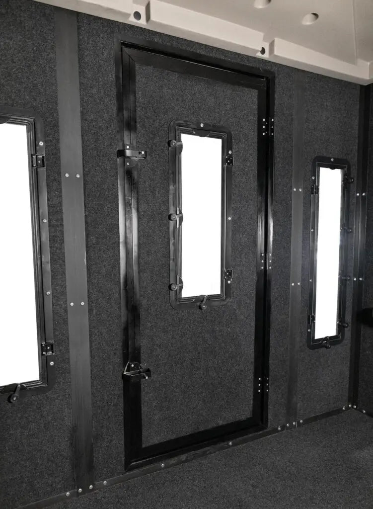 Muddy Penthouse Steel Box Blind