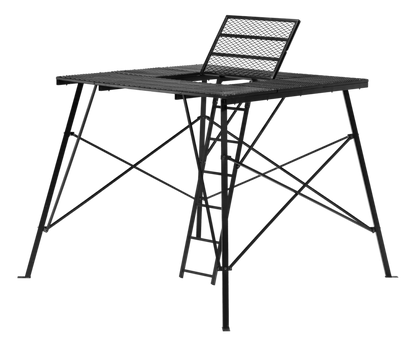 Muddy Blind Trap Door Platform