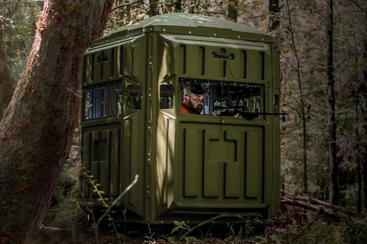 Advantage Hunting - 5' x 5' Hunting Blind - Full Door