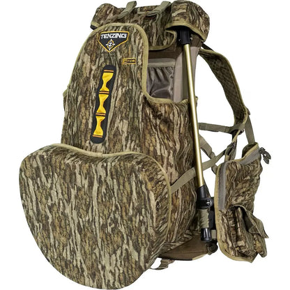Tenzing Turkey Recliner vest rear view showing integrated seat system