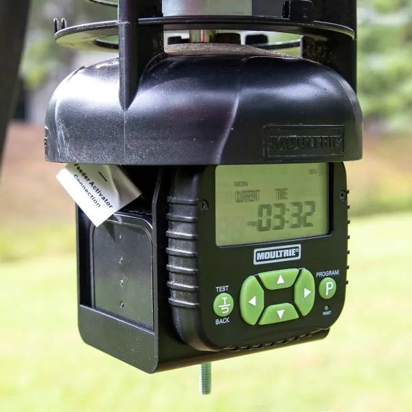 Moultrie Pro Hunter II Deer/Wildlife Feeder Kit