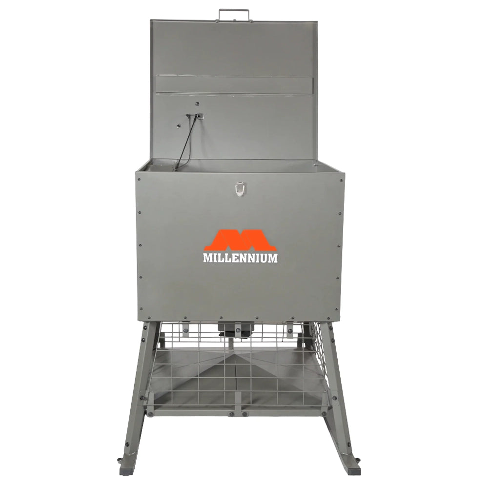 Millennium Dinner Bell 600 deer feeder  showing hopper and open lid