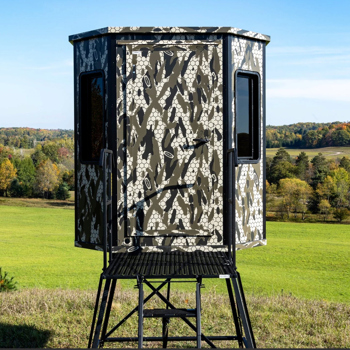 Orion Hunting - 6x6 Premium Archery/Bow Hunting Blind - Vertical Windows