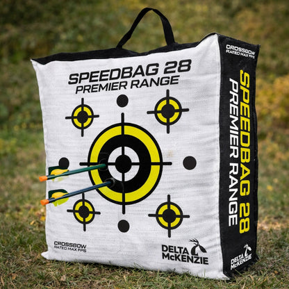 Speedbag 28 Premier Range target bag with arrows on grass