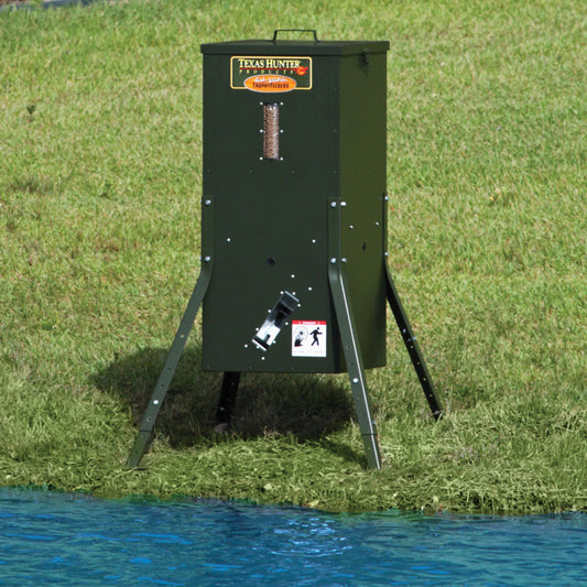 DF125AL: Texas Hunter 70 lb. Lake & Pond Directional Fish Feeder with Adjustable Legs